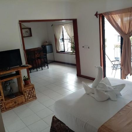 דירות קוזומל Casa Vacacional Ventura מראה חיצוני תמונה